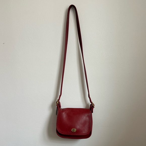 Vintage Coach Red Leather Shoulder Bag - Picture 1 of 6